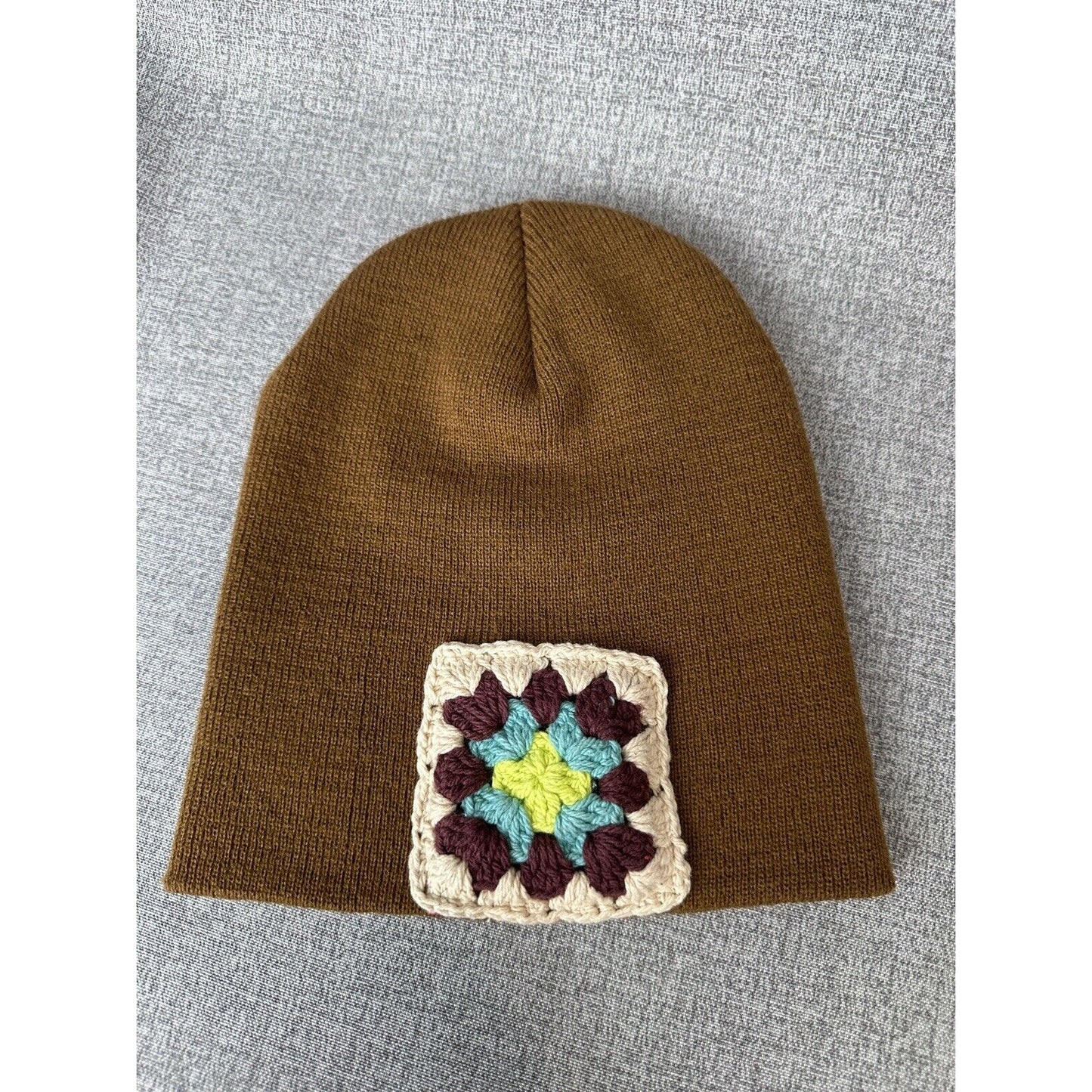 Handmade Granny Square Patch Brown Ribbed Knit Beanie Hat Unisex New with Tag