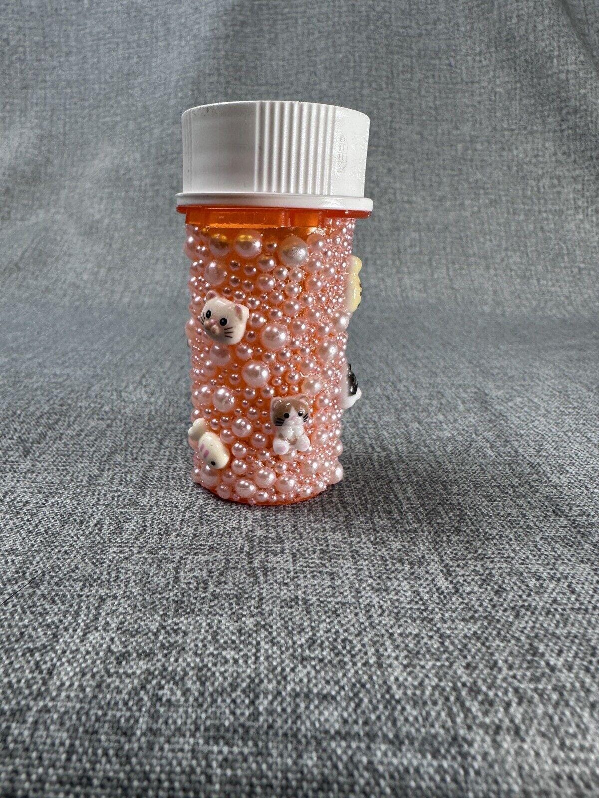 Pearl-Covered Cat & Fish Theme Pill Box Travel Container Unique Gift Collectible